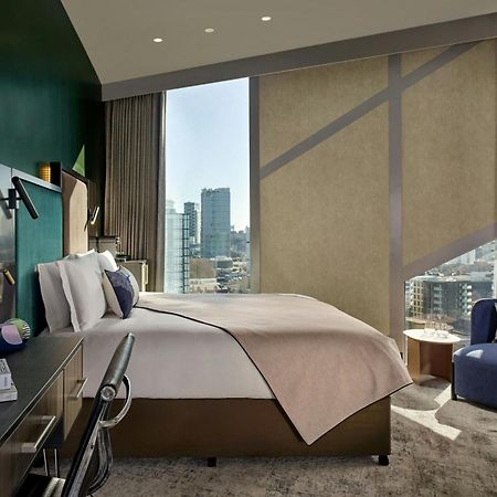 Montcalm East, Autograph Collection Hotel Лондон Екстериор снимка Deluxe Room