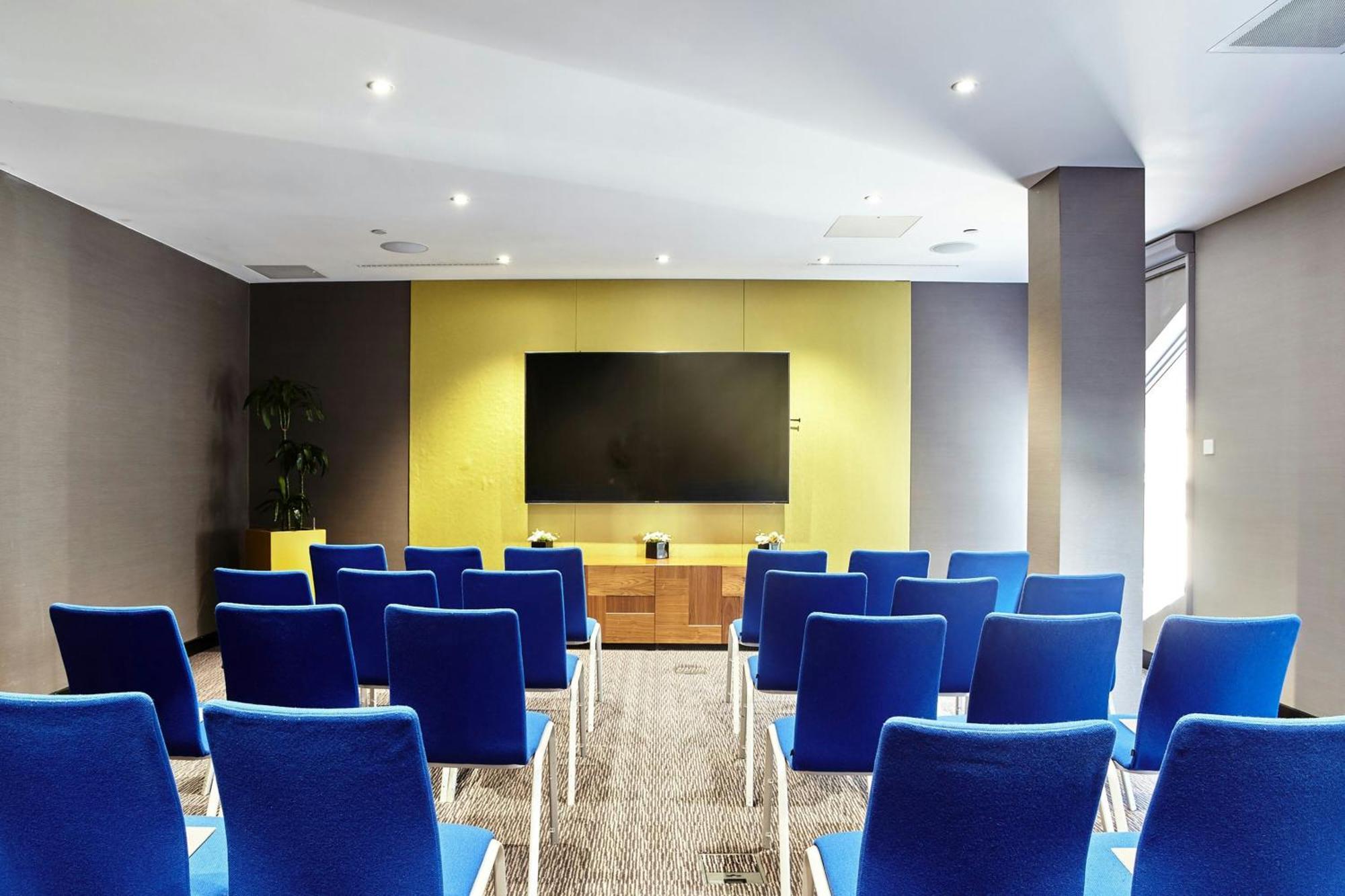 Montcalm East, Autograph Collection Hotel Лондон Екстериор снимка Meeting room