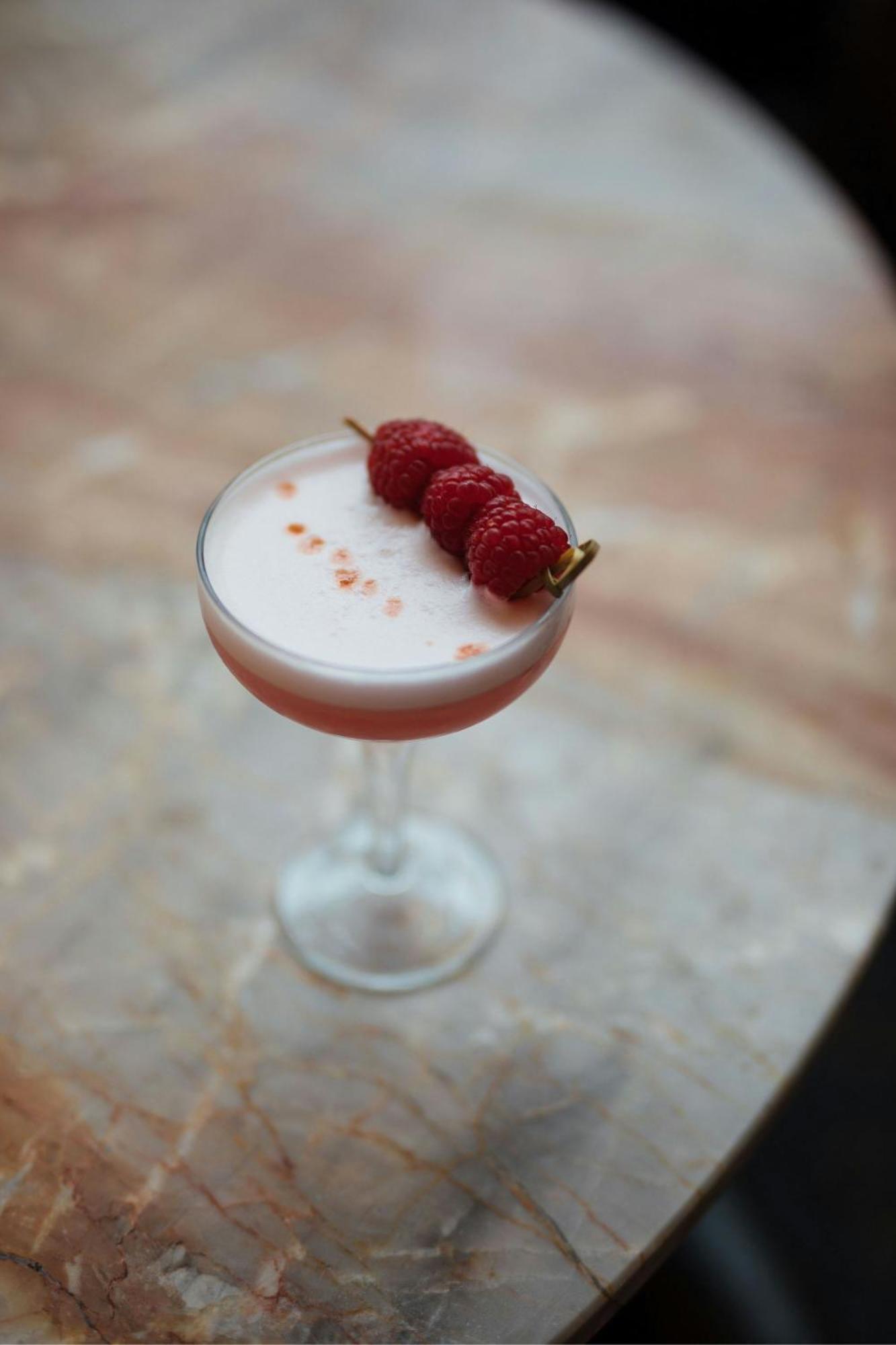 Montcalm East, Autograph Collection Hotel Лондон Екстериор снимка Clover Club