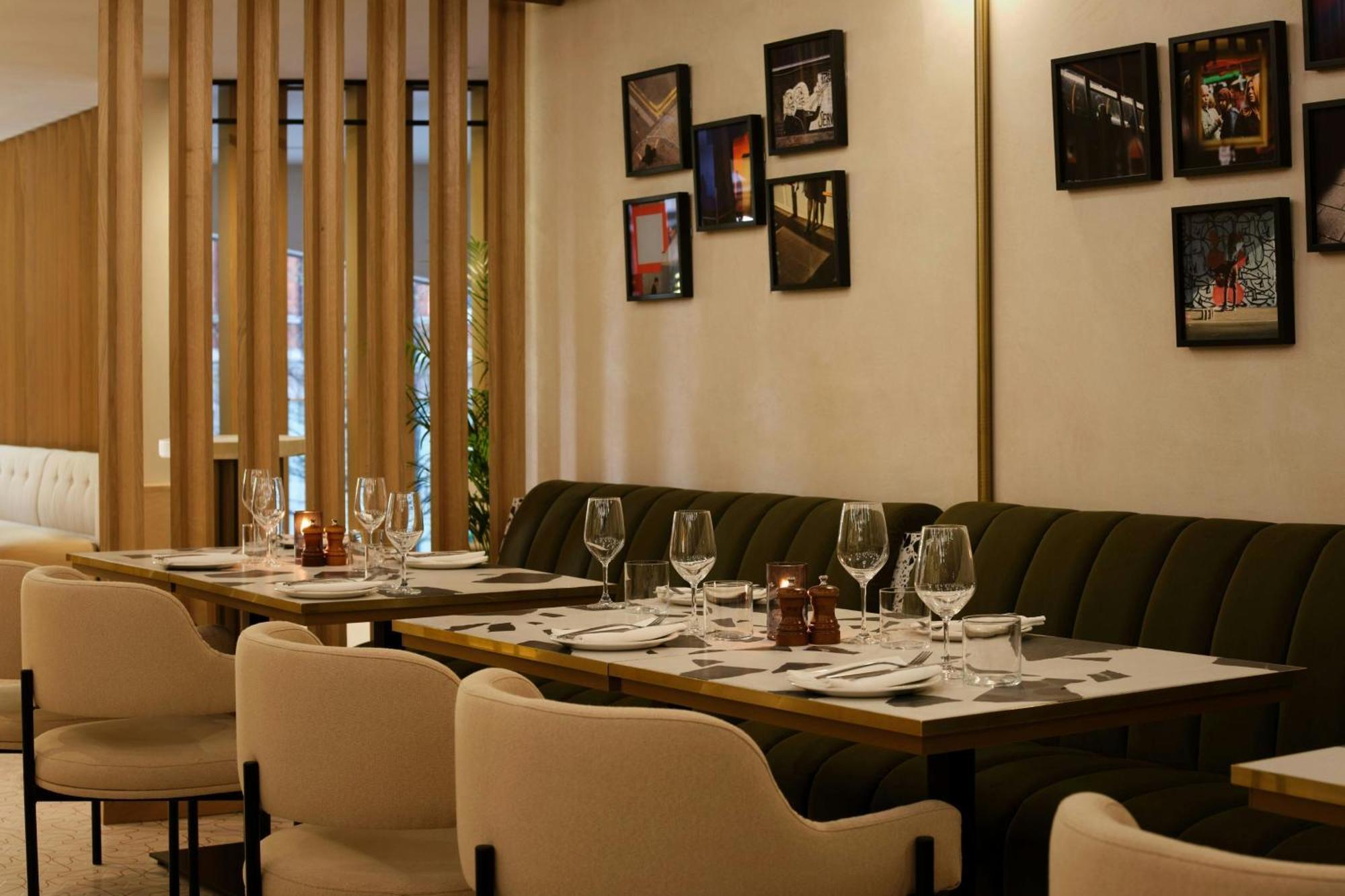 Montcalm East, Autograph Collection Hotel Лондон Екстериор снимка Restaurant interior