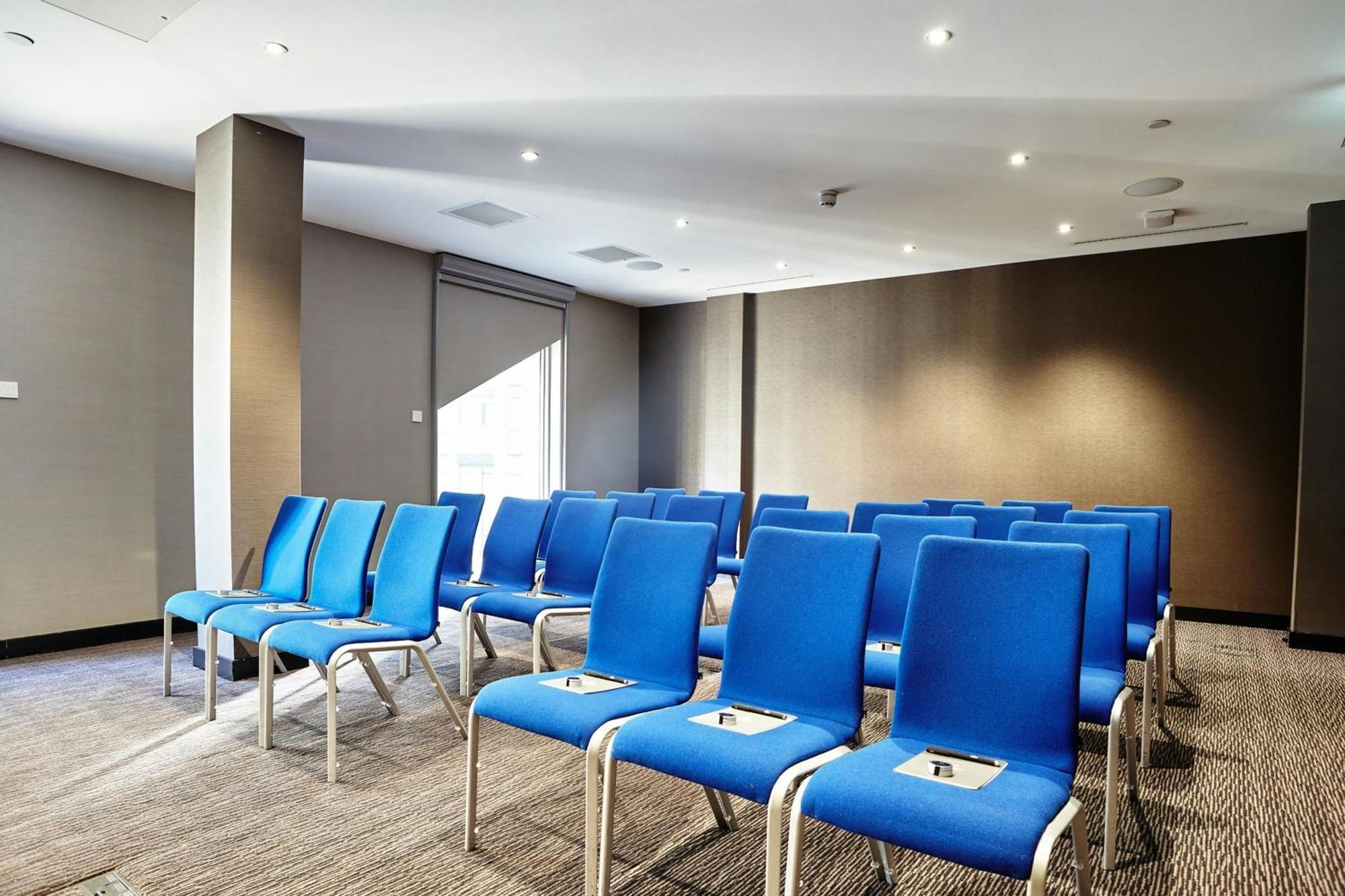 Montcalm East, Autograph Collection Hotel Лондон Екстериор снимка Meeting room