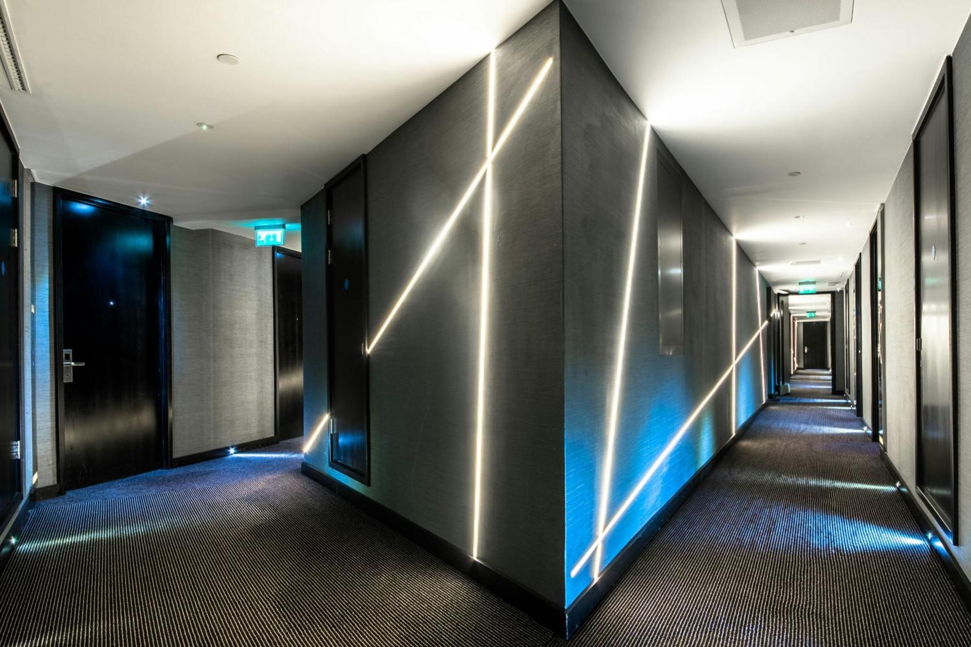 Montcalm East, Autograph Collection Hotel Лондон Екстериор снимка Corridor