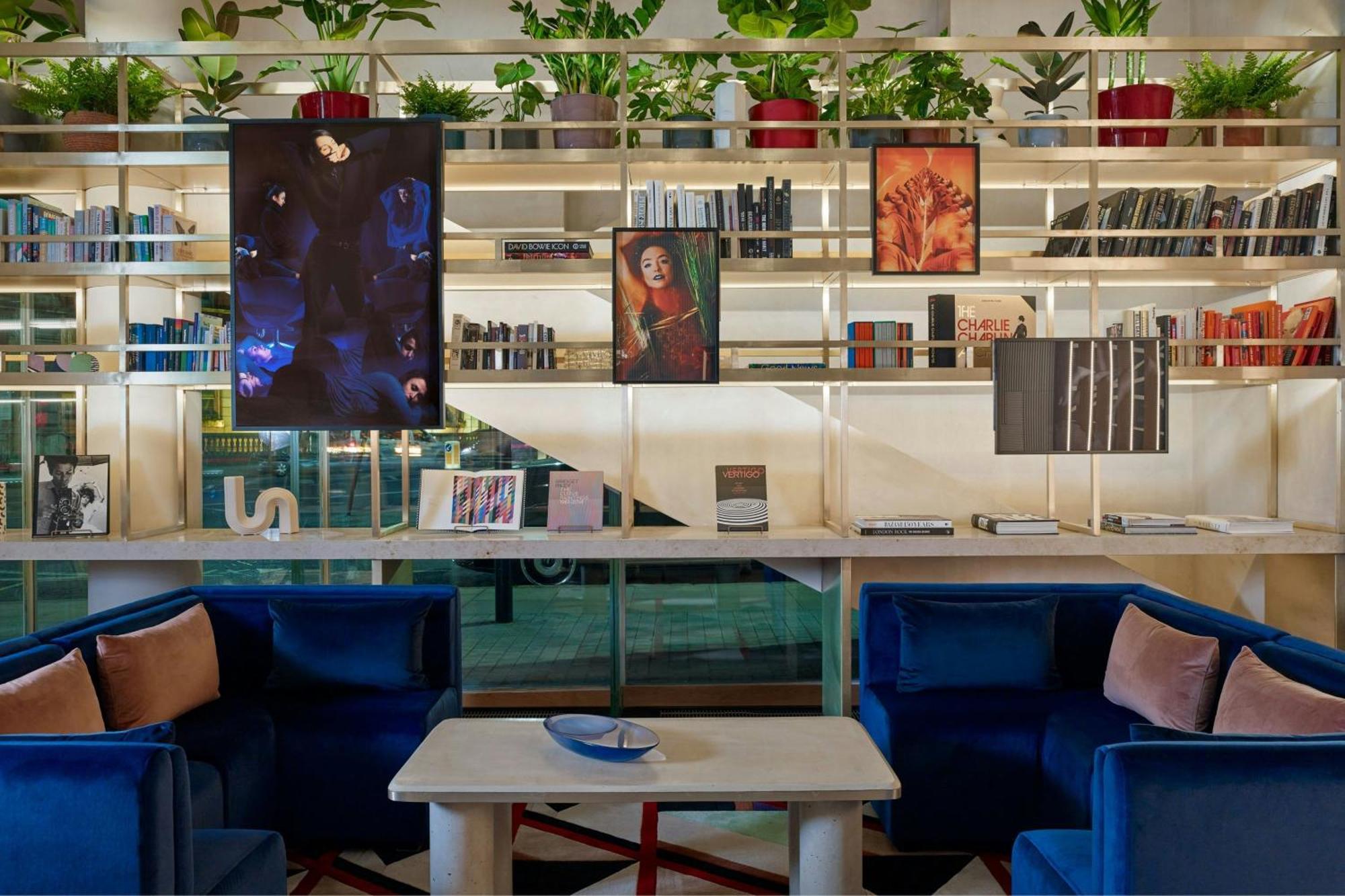 Montcalm East, Autograph Collection Hotel Лондон Екстериор снимка Library