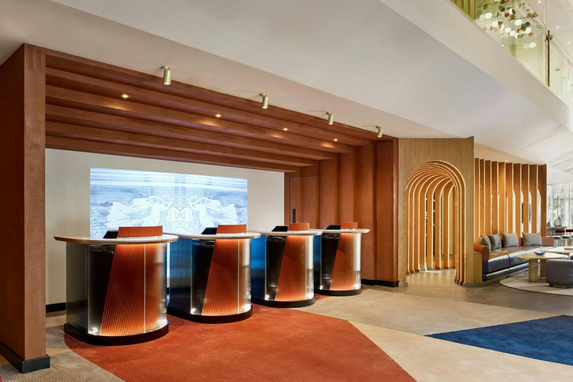 Montcalm East, Autograph Collection Hotel Лондон Екстериор снимка The lobby of the hotel